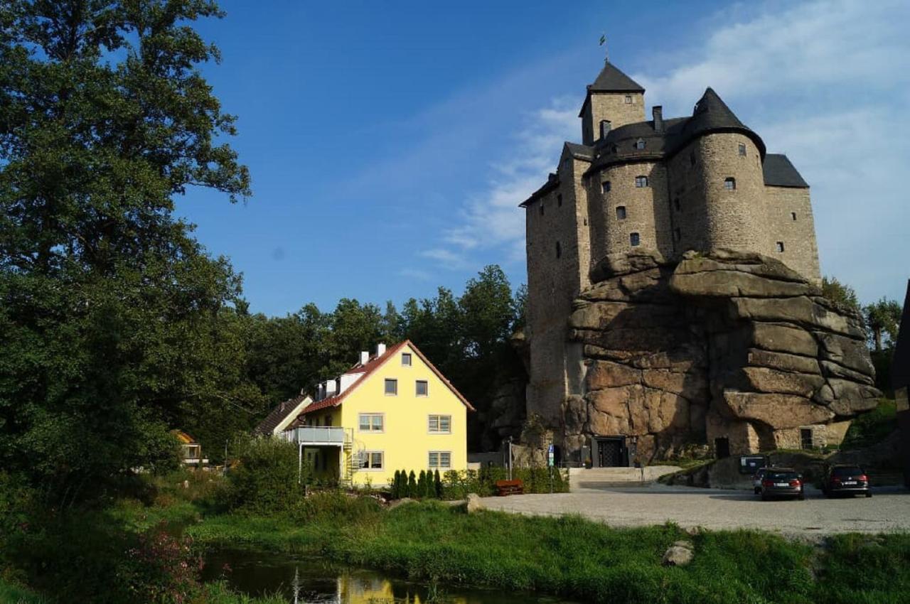 Ferienwohnung Und Sommerhaus Unter Der Burg Falkenberg (Tirschenreuth) Exterior foto